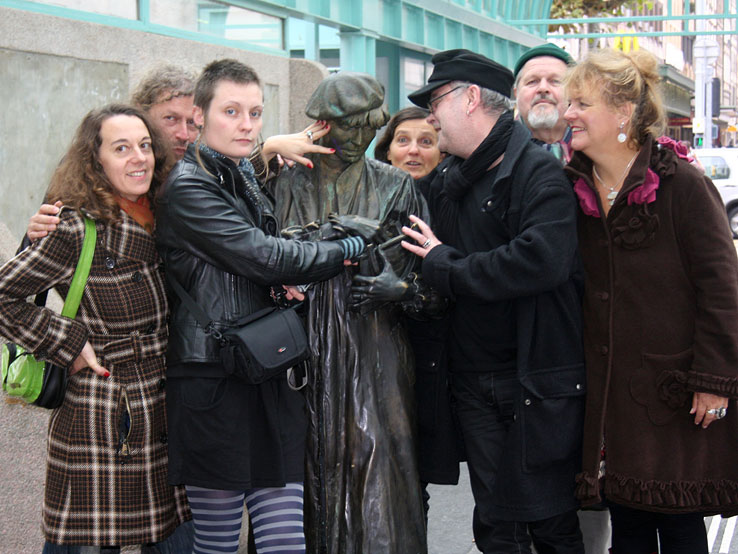 Sophie Taam, innuit siniswichi, Sandra Chapron, Elisabeth Beurret, Hervé Leforestier, Rüdiger Abshalom Westphal, Virginie Pérain